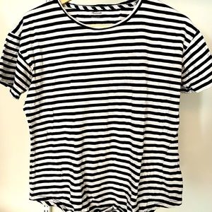 Madewell black and white striped crewneck tshirt